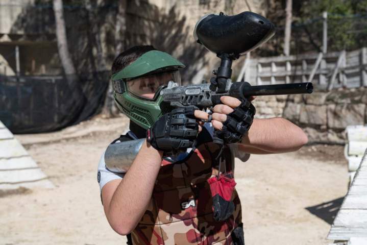 Child Paintballing Alpilles